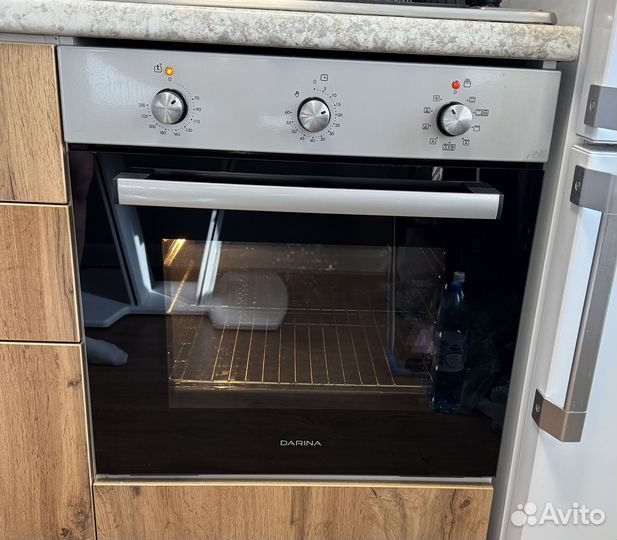 Духовой шкаф Darina