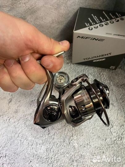 Катушка для спиннинга tourment 4000F, 6+1