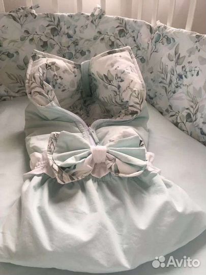 Бортики на кроватку и конверт на выписку