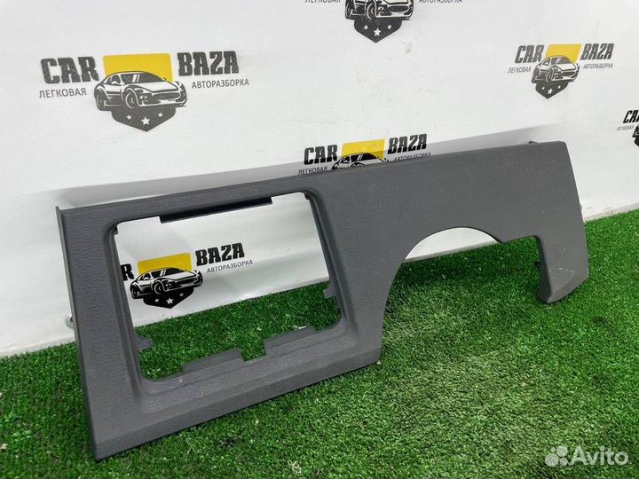 Пластик под руль BMW X1