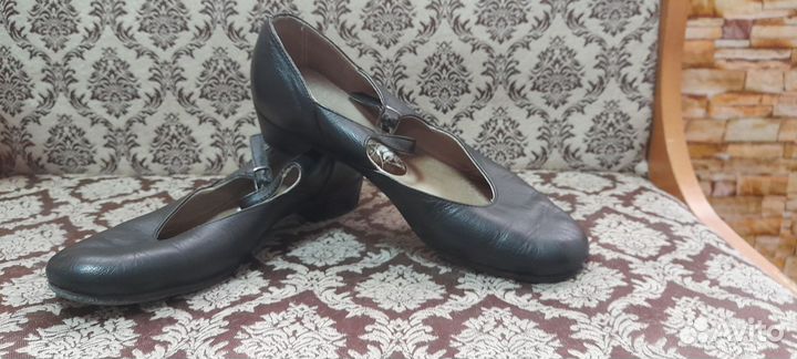 Народные туфли черные