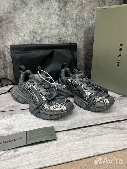 Balenciaga 3XL