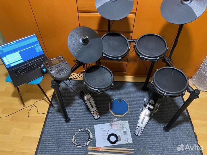 Alesis Nitro Mesh Kit электронная ударная установк