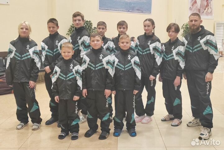 Ветрозащитный костюм на команду на заказ