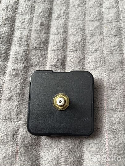 Часовой механизм для настенных часов