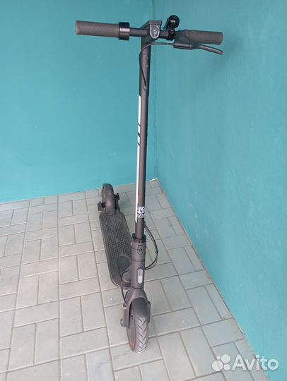 Xiaomi Mi Electric Scooter Pro 2