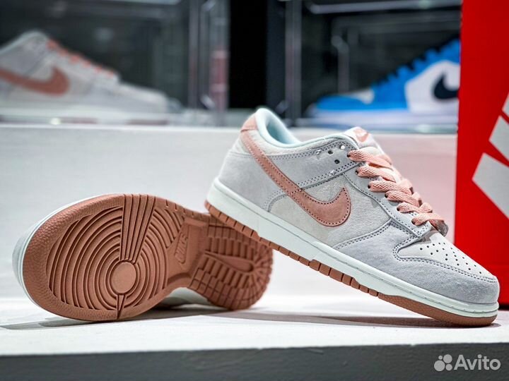 Nike Dunk Low Fossil Rose