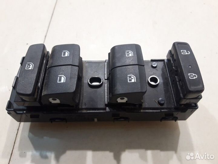 Блок управления стеклоподъемниками (передний, левы