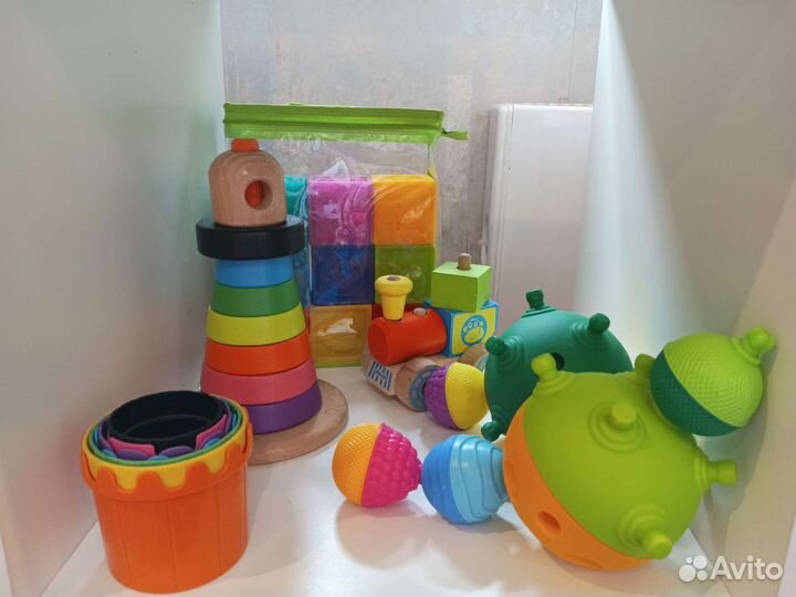 Развивающие игрушки