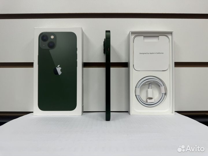 iPhone 13, 256 ГБ