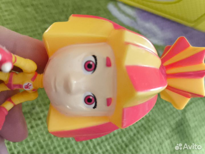 Симка куколка