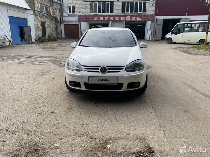 Volkswagen Golf 1.6 МТ, 2008, 225 000 км
