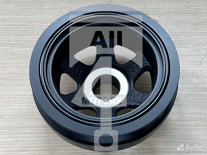 Шкив коленвала Mercedes 3.0 2.5 M272 A2720300003