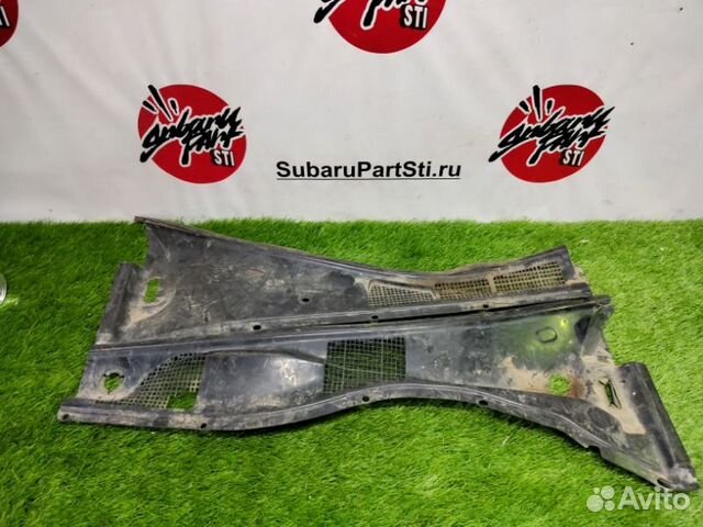 Решетка под лобовое стекло Lexus Gs300