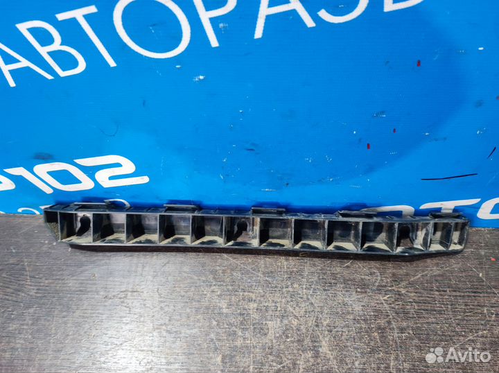 Кронштейн заднего бампера Hyundai Ix35