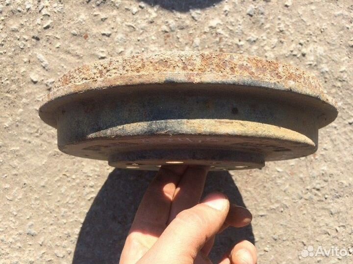 Тормозной барабан задний Mazda 323 BA 1.5 1996