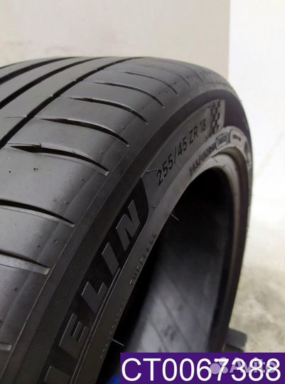 Michelin Pilot Sport 4 255/45 R18 96T