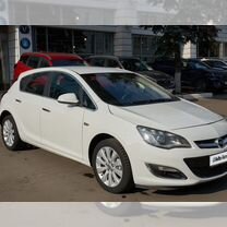 Opel Astra 1.6 AT, 2013, 170 000 км, с пробегом, цена 770 000 руб.