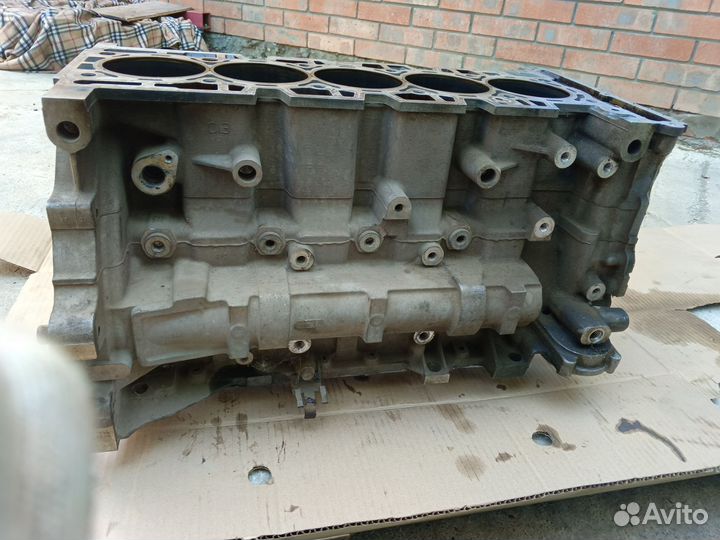 Блок цилиндров двигателя hummer h3 3,7 LLR