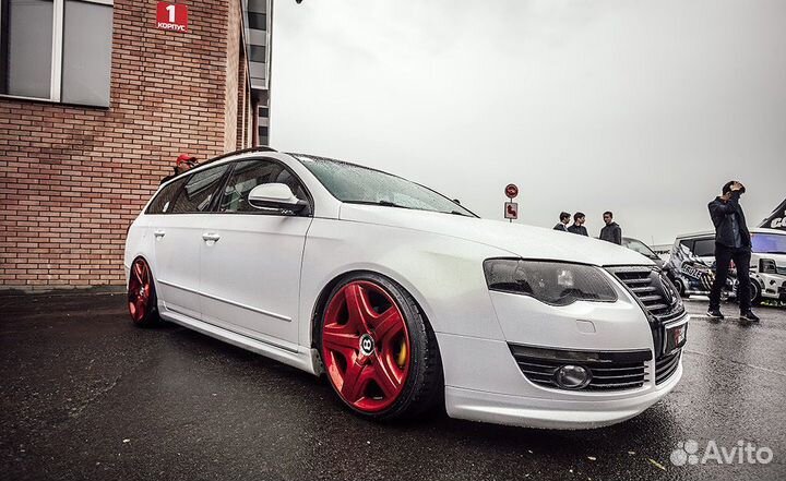 Юбка переднего бампера VW Passat b6 R-line