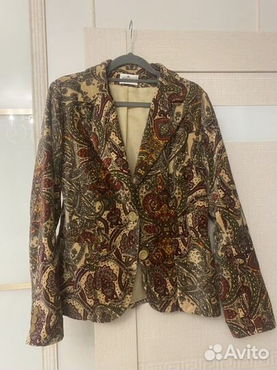 Пиджак бархатный 44 размер