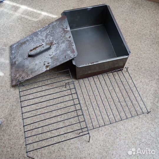 Коптильня для горячего копчения