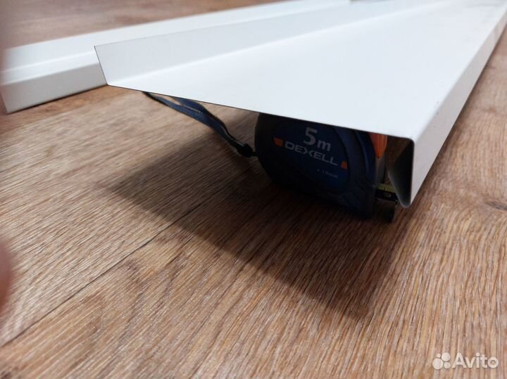 Отливы оконные 150 х 1900 мм и 100 х 1000 мм белые