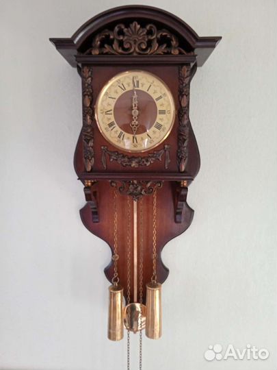 Часы настенные с боем