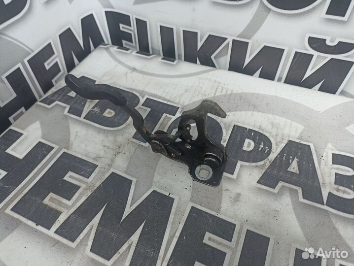 Замок капота BMW E39