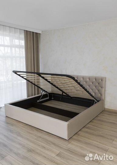 Кровать с подъемным механизмом 180х200 барокко