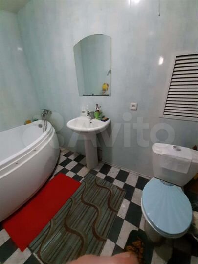 Комната 20 м² в 3-к., 2/2 эт.
