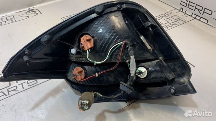 Фонарь левый Kia Rio 2 JB G4EE 1.4 2011