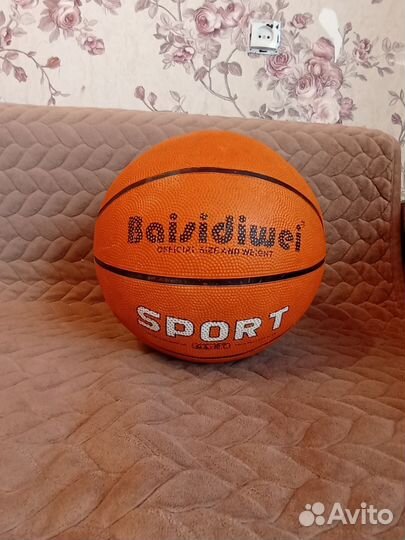 Баскетбольный мяч