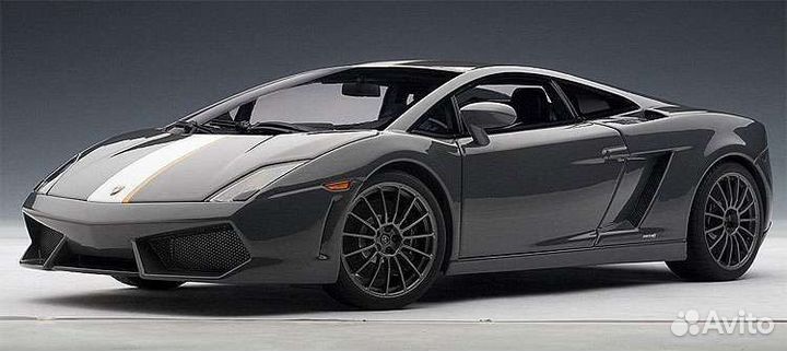 Коллекция автомобилей 1/18