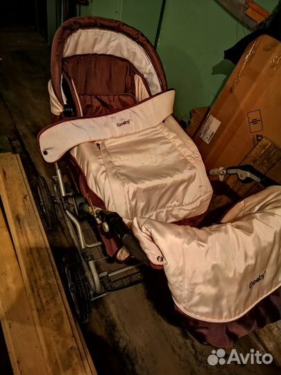 Детская коляска-трансформер Geoby 05C601H зималето