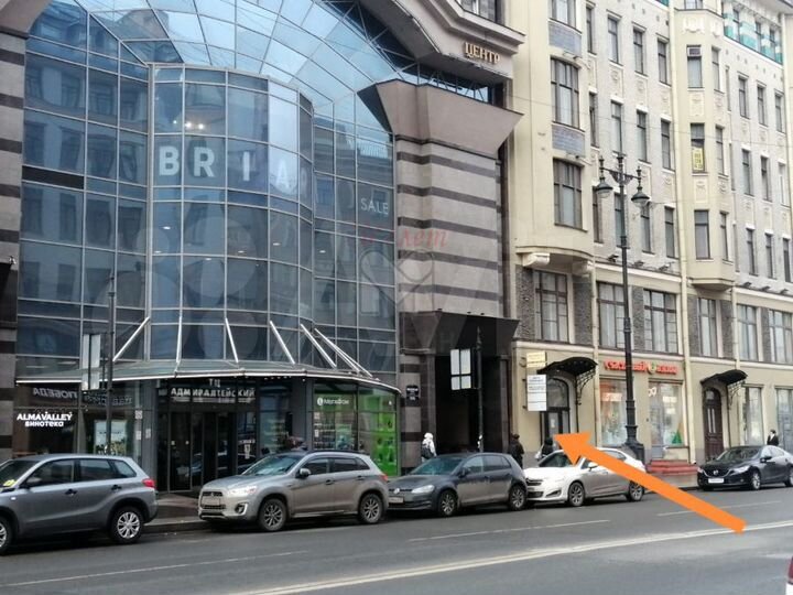 Коммерция на Сенной площади