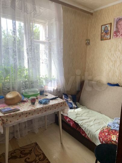 Комната 30,2 м² в 8-к., 3/9 эт.