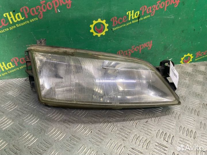 Фара передняя правая Opel Vectra B седан 1997