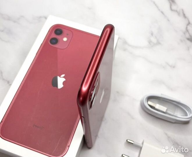 iPhone 11, 64 ГБ