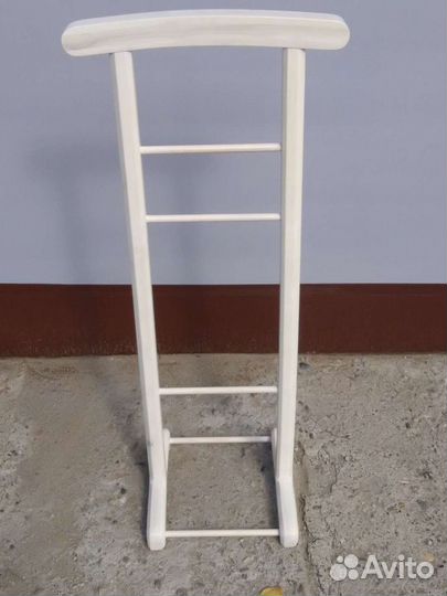 Вешалка для одежды напольная