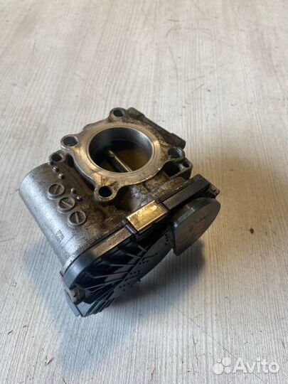 Дроссельная заслонка Opel Meriva B A14XER 2012