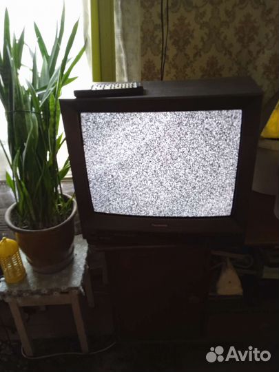 Телевизоры рабочие исправные 3штуки