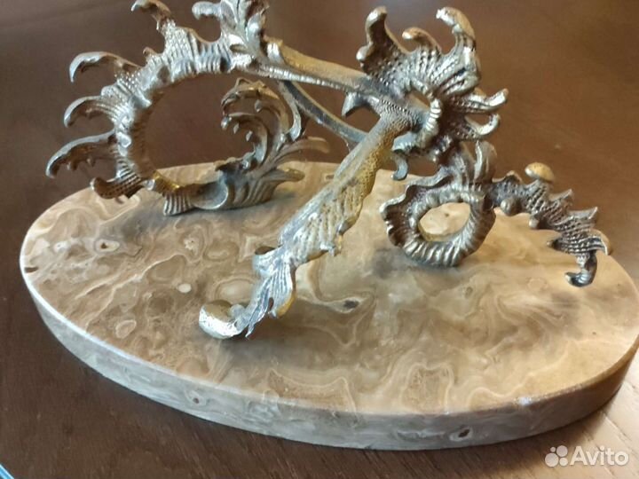 Старинный подсвечник