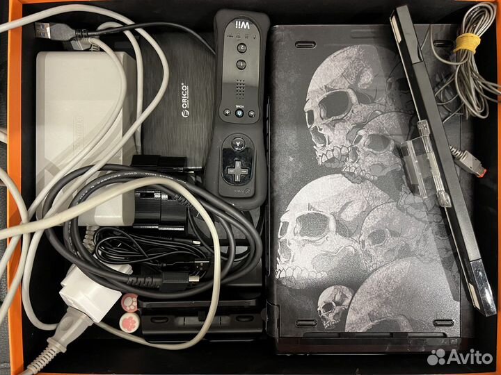 Nintendo Wii U + 60 игр (Медиасалон)