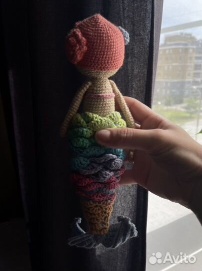 Кукла вязаная