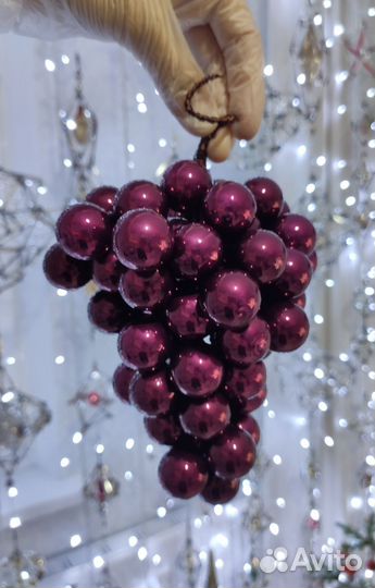 Интерьерное новогоднее украшение. Виноград