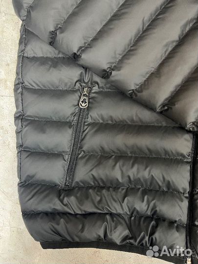 Пуховик Armani