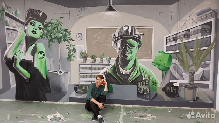 Художник. Роспись стен. Барельеф