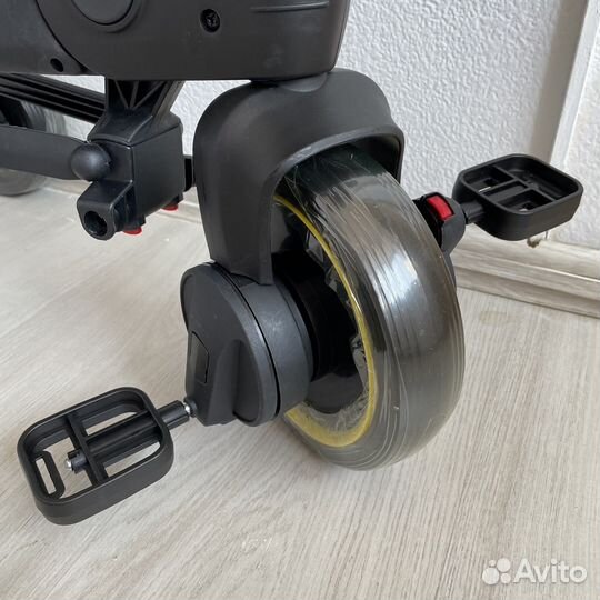 Коляска велосипед аналог doona новая (3в1)