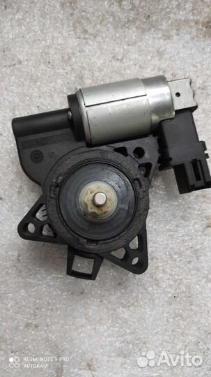 Мотор стеклоподъемника Mazda 3